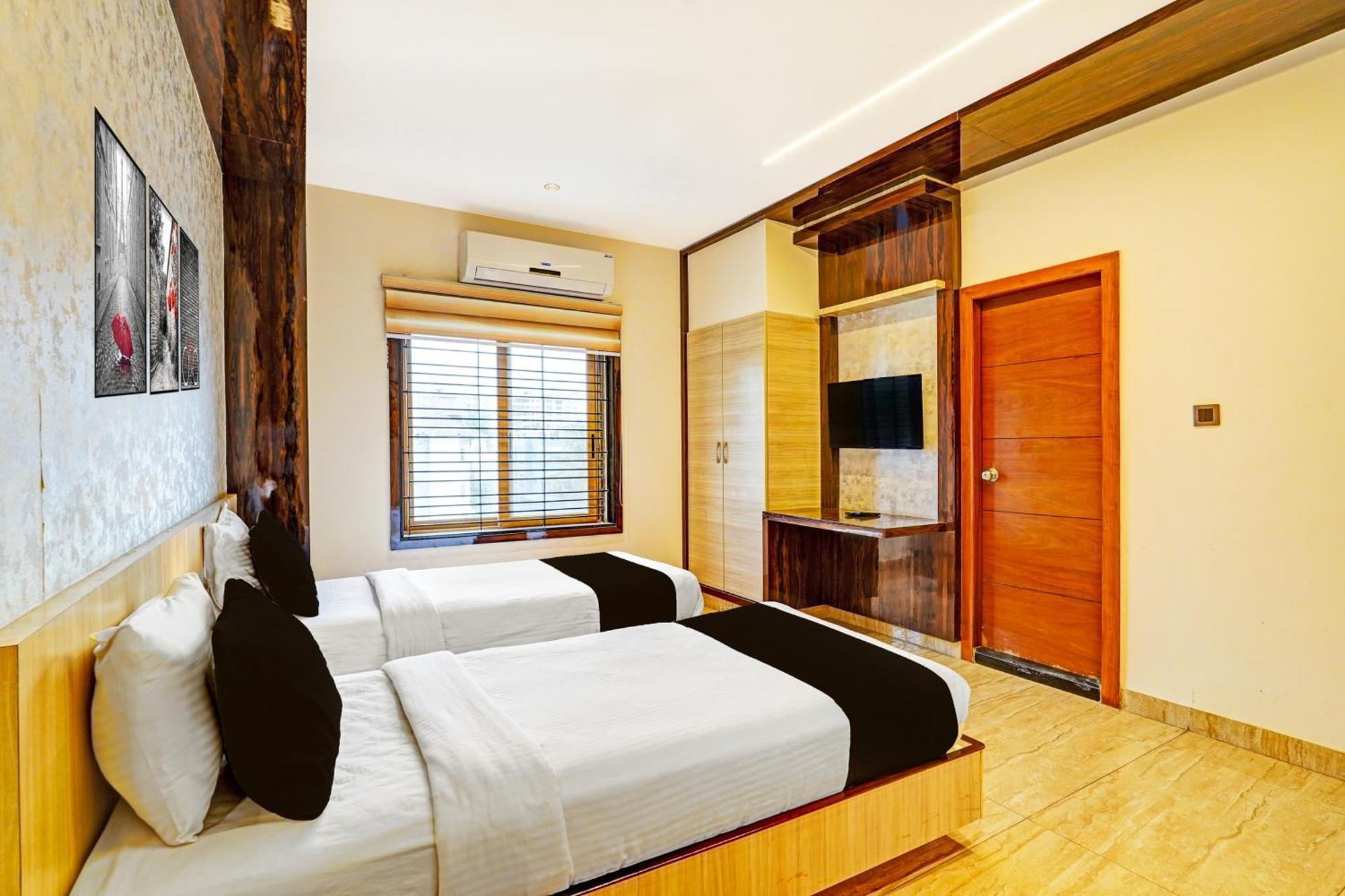 ホテル Super Townhouse Indiranagar バンガロール エクステリア 写真