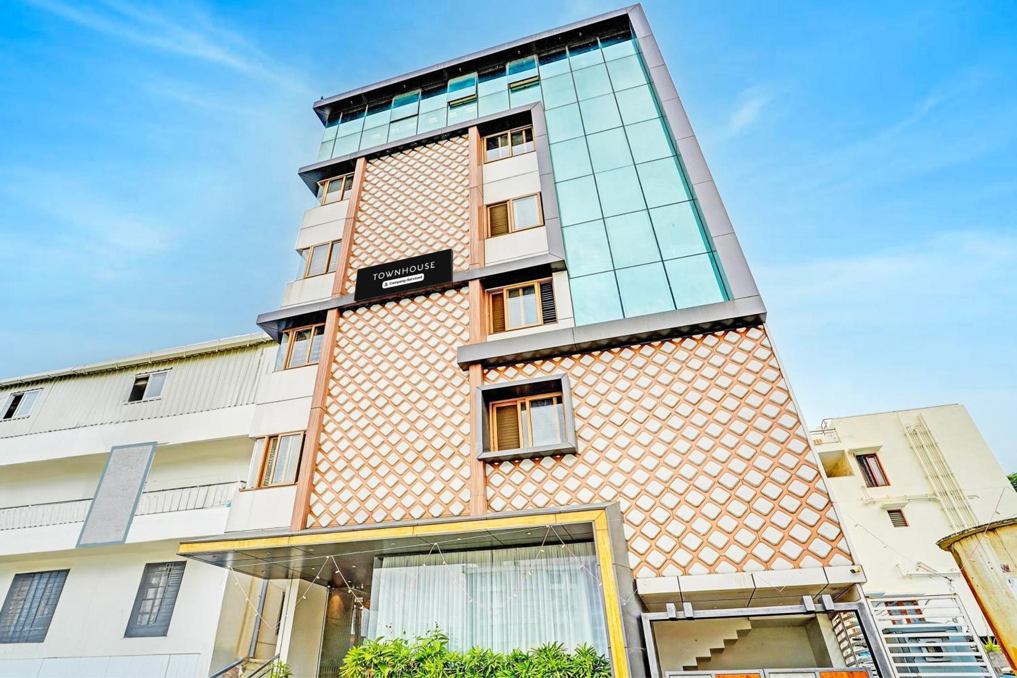 ホテル Super Townhouse Indiranagar バンガロール エクステリア 写真